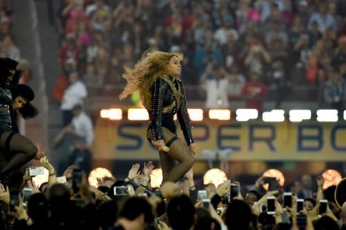  H Beyonce έκλεψε την παράσταση στο αμερικανικό Superbowl