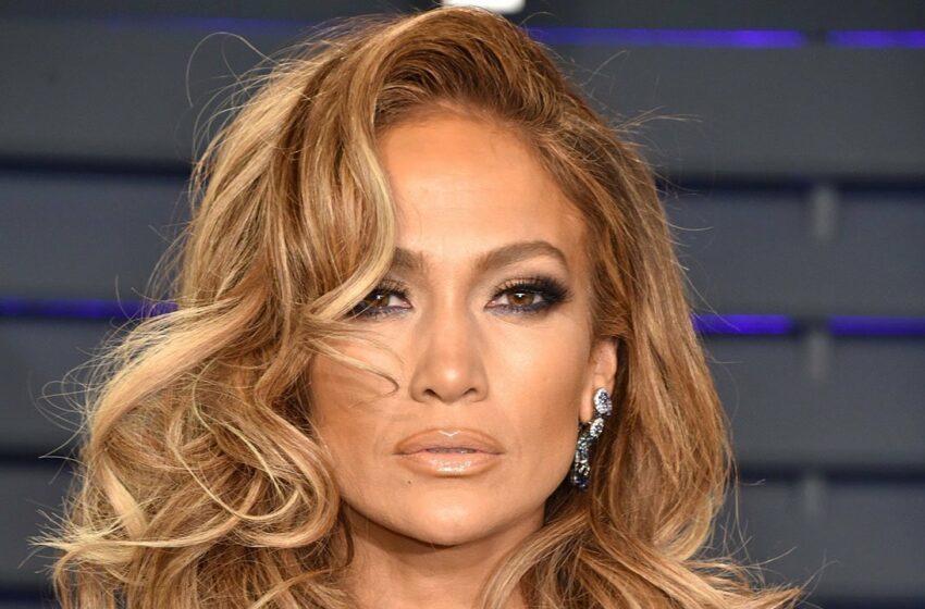  Jennifer Lopez: Έρχεται για διακοπές στη Μύκονο