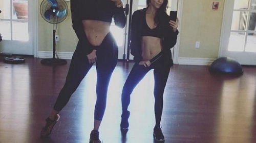  Khloé και Kourtney Kardashian: Selfie στο γυμναστήριο