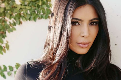  Δείτε εξώφυλλο της Kim Kardashian πριν τις πλαστικές επεμβάσεις