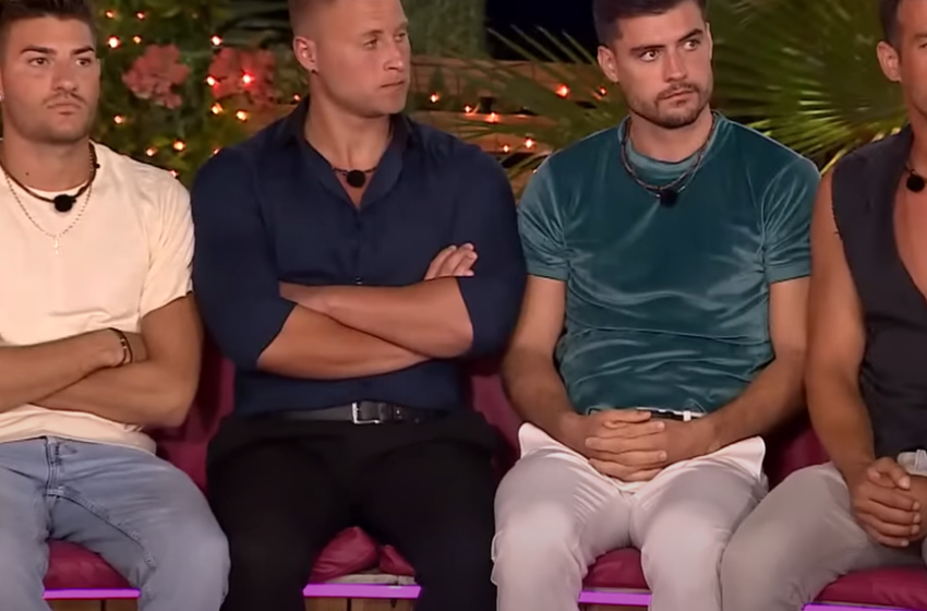  Love Island: Πάγωσαν όλοι με τη διπλή αποχώρηση (Βίντεο)