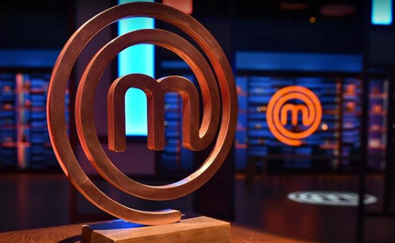  MasterChef: Η μύγα επέπλεε στο ζωμό και σκέφτηκε να τον σερβίρει