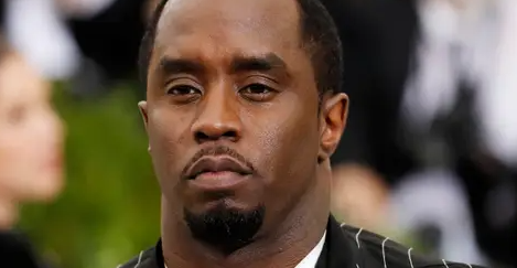  Diddy: Νέα αγωγή εναντίον του – Παρενόχλησε σεξουαλικά 16χρονο αγόρι για να τον κάνει αστέρα της μουσικής